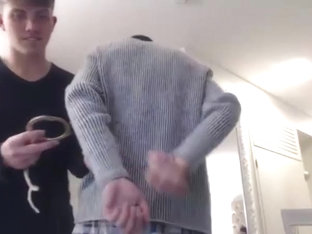 Mehr jungs unter more guys under