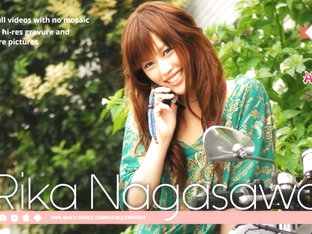 Rika Nagasawa Gets Tools And Vibrators Before Squirting - Avidolz