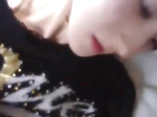 pretty girl gets horny