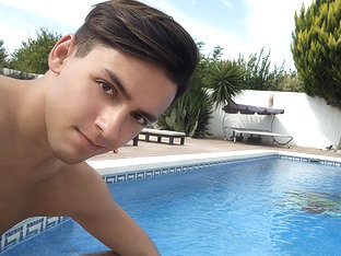 Cum Eating Boy In The Sun - Maxxie Wilde - TXXXMStudios