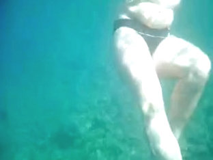 Topless Thick Milf Under The Water For Voyeurs