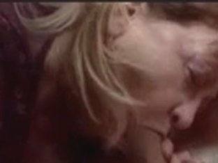 Old Houswife Receive Screwed