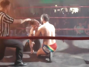Hot Wrestling Men Sexsmith vs Starr