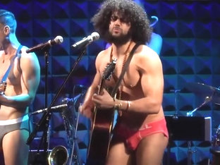 homme en slip pour branlette  gay voyeur