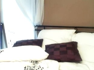 Amateur teen girl gives me hot show