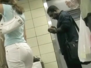 Awesome Round Ass In Tight Jeans Caught On Cam