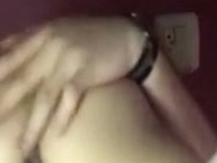 Al galope encima de una buena polla