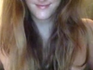 FAMME BELLE POITRINE CHEVEUX LONG SWEBCAM
