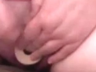 elle inonde le canape