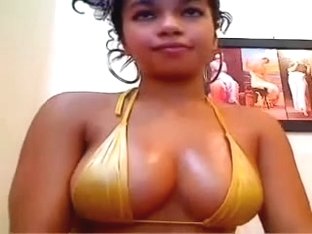 Young slutty hottie  showing on webcam