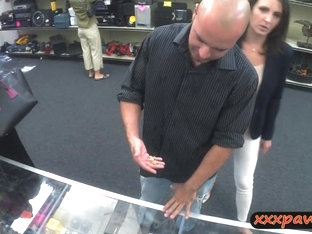 Pawn keeper fucking hard somebodys wife in the pawnshop