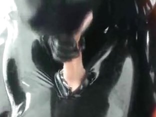 Catsuit Spandex Sex Video With Tina Doing Sexy Blowjob