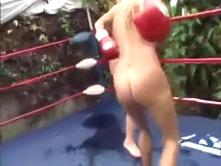 Yvonne KOs Stacey Burke in a boxing match