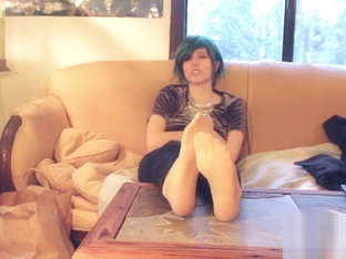 Emo sisters stinky sweaty feet
