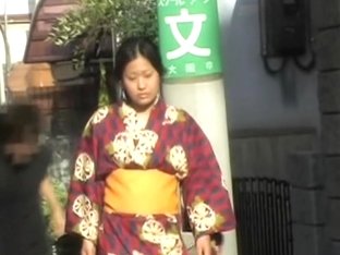 Teen Asian Dressed In Traditional Clothes Got Boob Sharked