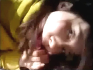 Amateur Japanese Cute MILF Loves Cock Sucking