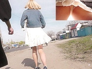 Great Golden-haired Upskirt Footage