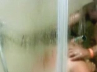 Hawt Oral Sex Sex In The Shower