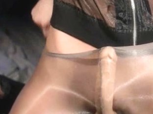 Blindfolded Model Gets Fuck By Strap On