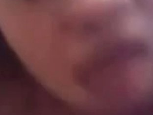 Dark chick sucks boyfriend;s white 10-Pounder