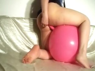 Sexy Housewife Hijab Masturbate With A Toy