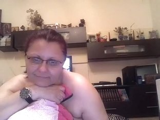 Maturelady5u Web Camera Video On 2/1/15 4:01 From Chaturbate