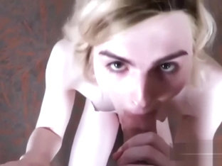 ELLA HOLLYWOOD Blowjob