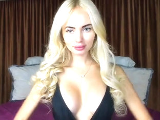 SexySweetMasha Boob Slip and Pussy Side in Freechat 16-10-2018