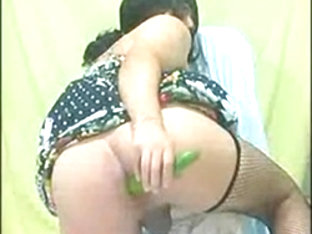 Fruit, Vegetable and Dildo im my ass - Larissa Edder