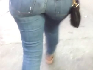 Candid Ass #111