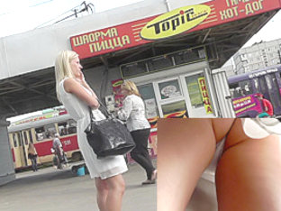 Free Upskirt Pictures Demonstrate Marvelous Girl