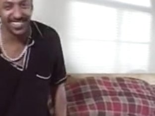 Darksome cutie getting dong to blow