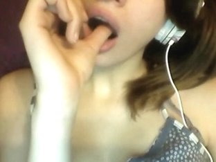 big and young mouth on webcam