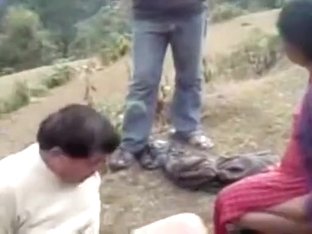 Himachal Pair Caught Fucking Outside!!