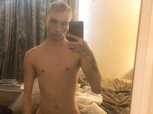 When A Horny Boys Gotta Bate - Justin Stone - TXXXMStudios