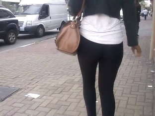 Sdruws2 - Perfect Black Butt Walking In The Street
