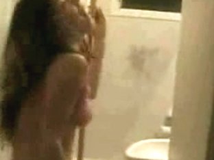 Hott Bathroom Striptease