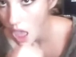 My amateur chick gives me a blow job