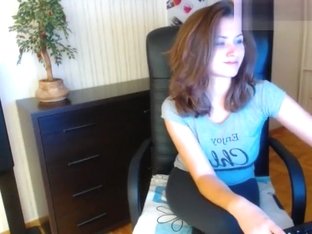 Sexylizka Sitting In A Chair And Fucks Herself