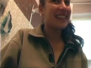 Hot Amateur Teen sucks cock - Sascha Production