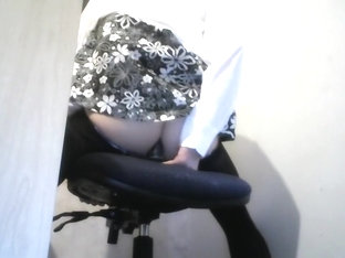 Ameteur Crossdresser Fucks Dildo