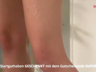 TYRAKADNEY ölt sich ein (slowmotion)