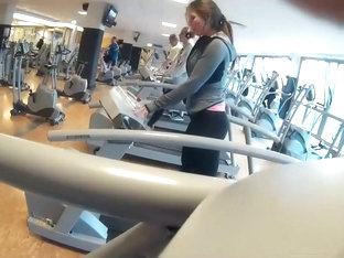 Fit girl's workout is secretly filmed