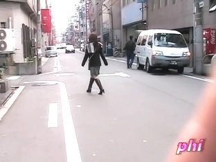 Street Sharking Exposes Sexy Black Panties On A Japanese Gal