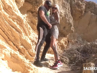 Sophie Logan - Finds The Perfect Spot To Fuck At Salsaxx