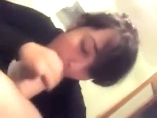 Timida Ragazzina Italiana Sbocchina