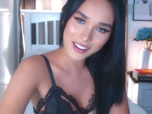 Pretty Filipina Shemale Masturbating