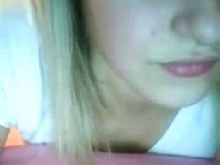 Blondie plays a little with her cum-hole