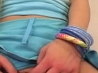 blonde girl masturbating