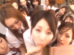 Beautiful Japanese Schoolgirls Exploring Part5